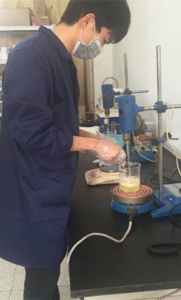 Peser avec précision le composant diazo2